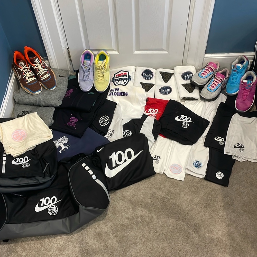 EYBL / EYBL Nike Top 100 Camp / Peach Jam 2023/24/ USA Basketball / NCAA Academy